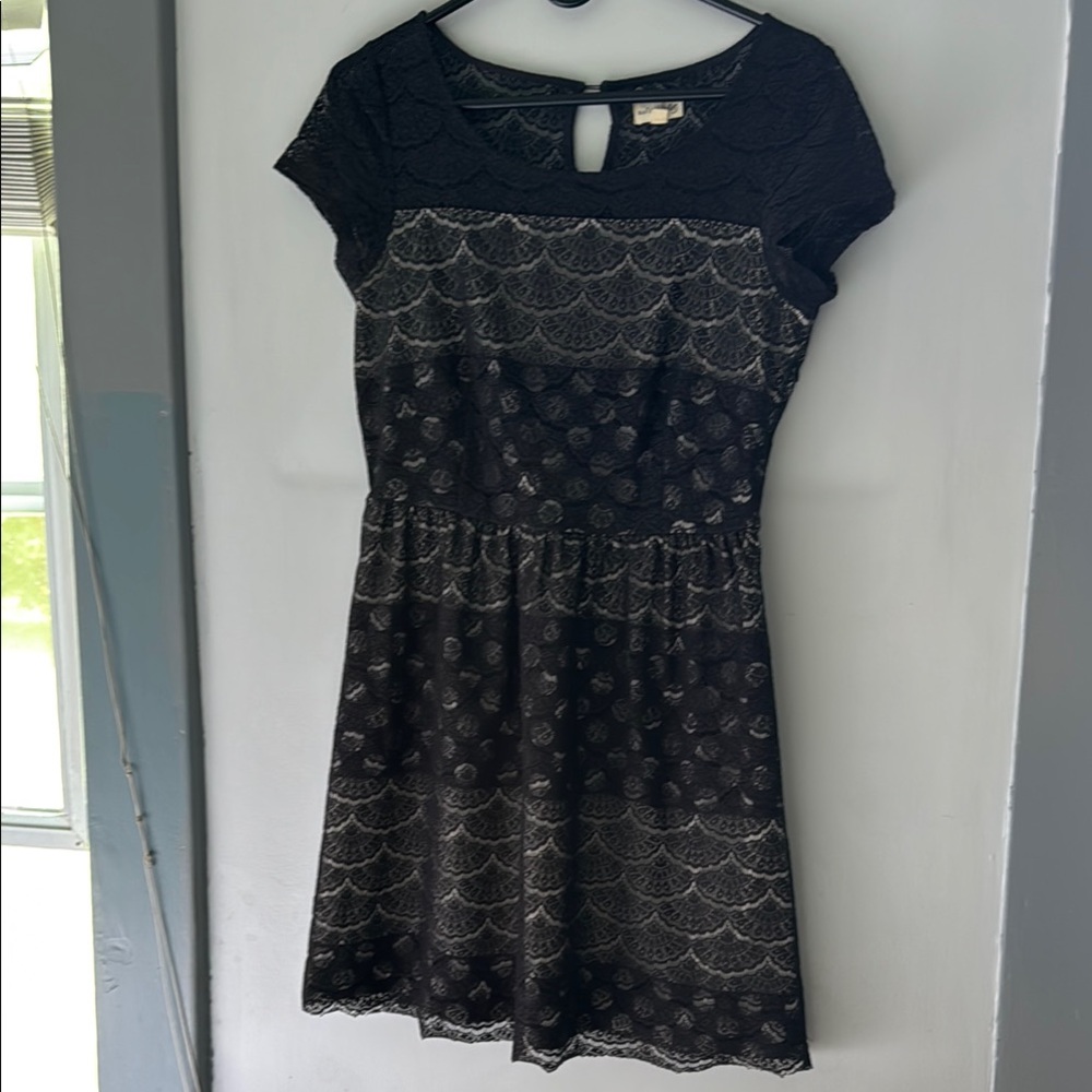Maison Jules Black and White Short Sleeve Mini Dress